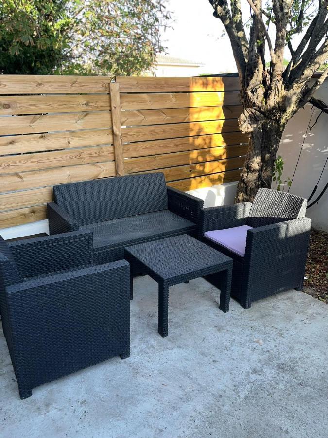 Appart Toulousaine Avec Patio Rdc Aucamville Zewnętrze zdjęcie